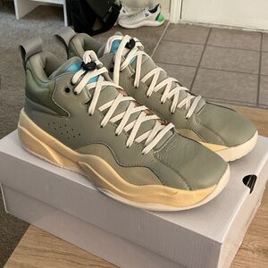 Brandblack Olive and Cream Sneakers